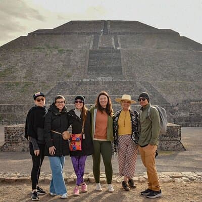 Teotihuacan pyramids morning or afternoon without tourist traps