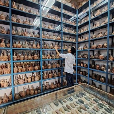 4 Hours Larco Museum and Huaca Pucllana in Lima City