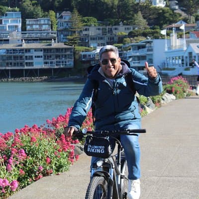 Golden Gate Bridge Electric Bike Rentals w/ Optional Ferry Return