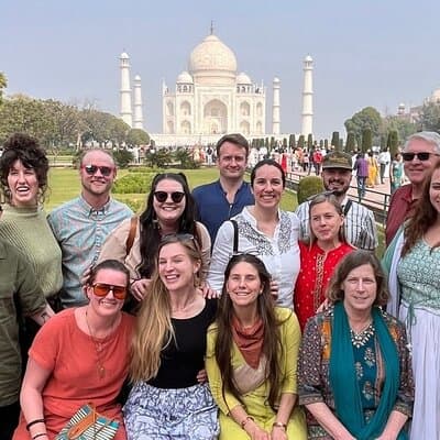 Private Sunrise Taj Mahal Tour from Delhi By Car -All inclusive