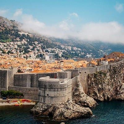 Private Dubrovnik City Walls Tour – Stories & Views