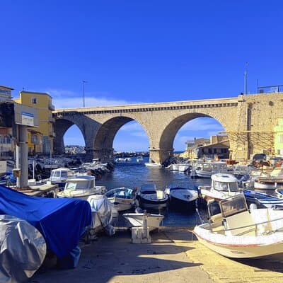 Marseille Guided Tour for 4 Hours with a Bilingual Local Guide