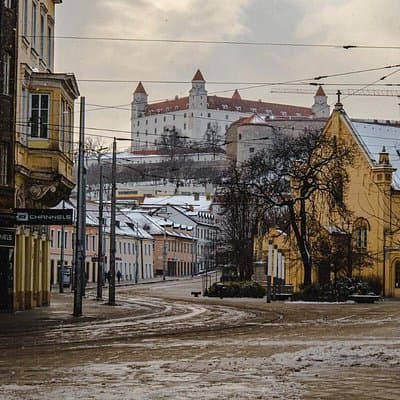 Visite guidée de la ville et du château au départ de Bratislava