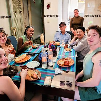 Mexico City : Street Food to Home Cooking Food Tour