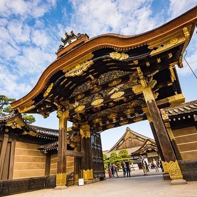 Kyoto. Nijo Castle, Imperial Palace, Fushimi Inari. Private Tour.