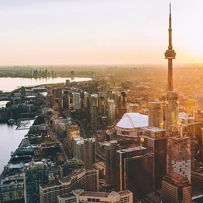 Best of Toronto: Bus Tour, Tasting & Cruise
