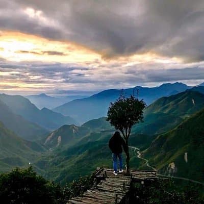 Sapa Private Car Tour to Silver & Love Waterfalls and Lonely Tree