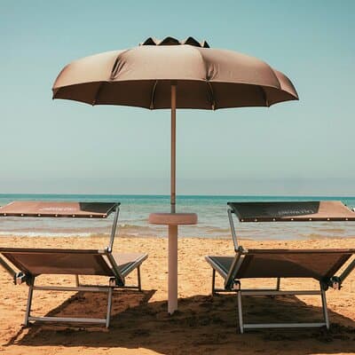Full Day Pass to Cala Manbrù Beach Club