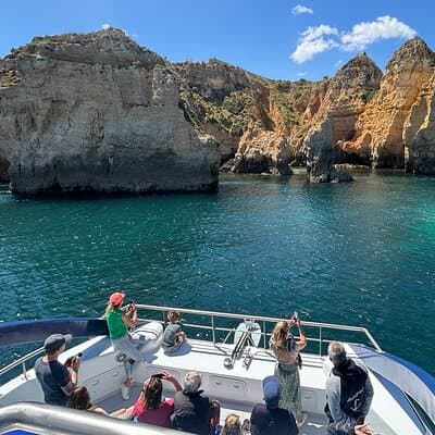 Half Day Cruise to Ponta da Piedade with Lunch and Drinks