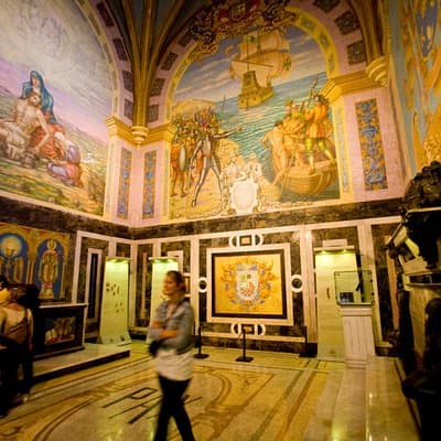 Lima´s Vibrant Heritage & Larco Museum of Cultures Half Day Tour