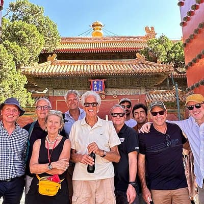 Forbidden City and Jingshan Park Small Group Tour