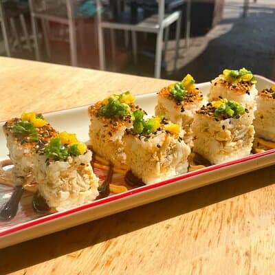 Washington's Hidden Gems Food Tour with 6+ Tasty Dishes
