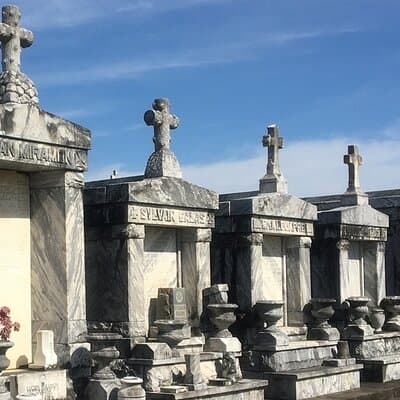 Historic Pitot House and St Louis Cemetery No 3 Combined Tour