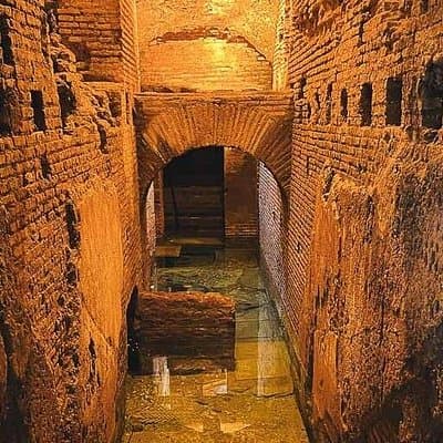 Trevi Fountain Underground Aqueduct and Spanish Steps Tour