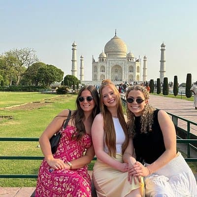 Taj Mahal Skip-the-Line Guided Tour with Multiple Options