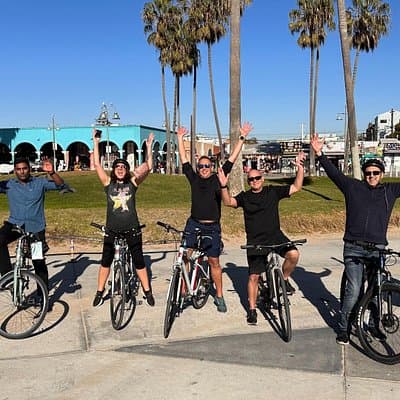 Los Angeles: Full-Day eBike Tour — Beaches, Beverly Hills & More