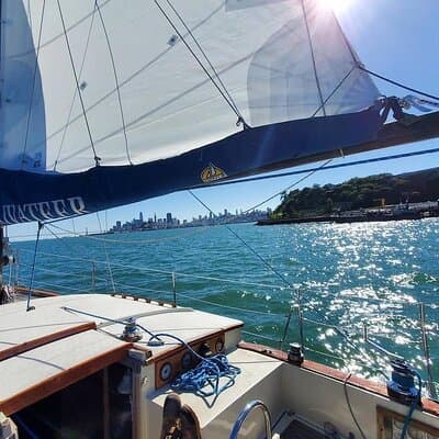 1.5-Hour San Francisco Bay Sailing Tour