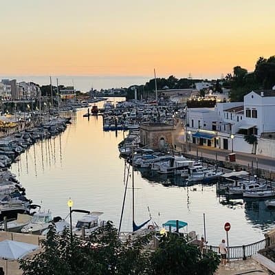 Private Guided Tour of Ciutadella with Tasting