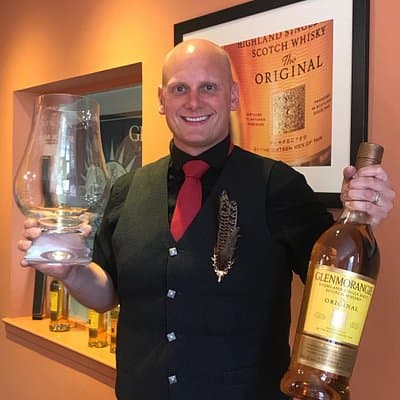 Private Highland Whisky Tour including 10+ Single Malt Tastings