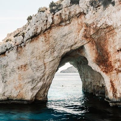 Zakynthos: Shipwreck Beach & Blue Caves Guided Boat Tour