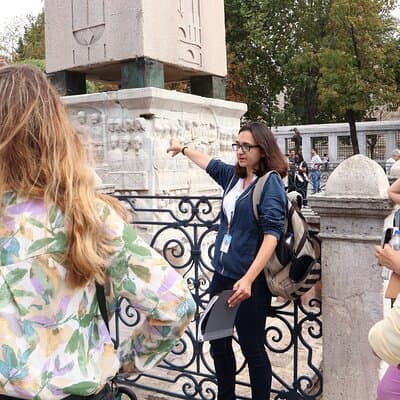 Istanbul: Blue Mosque, Hagia Sophia & Sultanahmet Tour