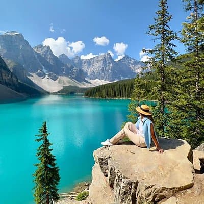 Explore Moraine Lake, Banff, Lake Louise & Minnewanka