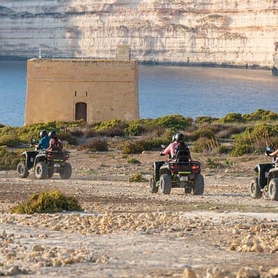 Tour de un día en cuadriciclo Gozo - Todo incluido + Laguna Azul
