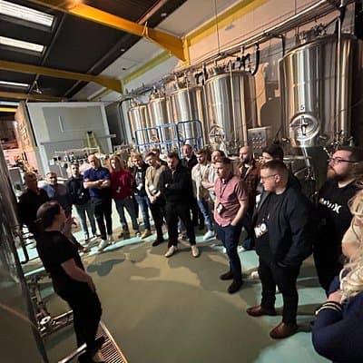 Liverpool's Brewery Bus Tour– 4 Breweries, 12 x Craft Beer & Food