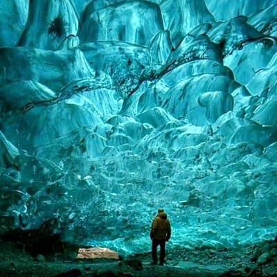 Excursión en grupo pequeño a la cueva de hielo desde Jökulsárlón