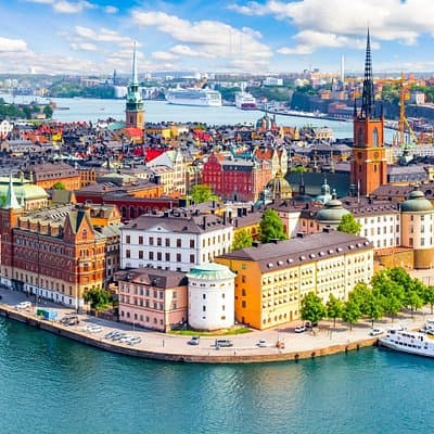Stockholm Tour from Cruise Port with Vasa Museum and Old Town
