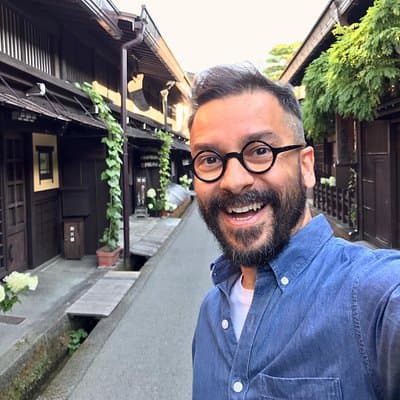 EXPERIENCE TAKAYAMA OLD TOWN & MORNING MARKETS in 1 Hour!
