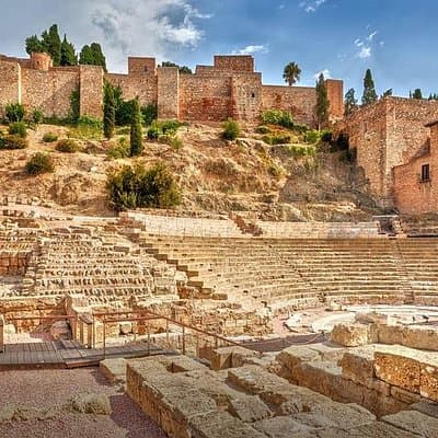 Malaga Private Tour: Alcazaba, Market, Catedral & Picasso