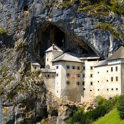 Postojna cave & Predjama castle by Sigismundi Luxury Adventures