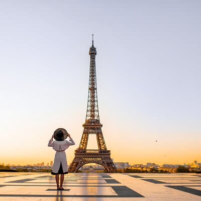 Eiffel Tower Guided Tour by Stairs with Reserved Access
