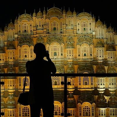 Jaipur by Night Evening Tour with Nahargarh Fort Views