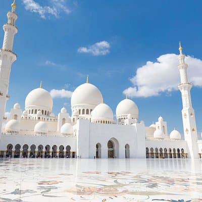 Dubai to Abu Dhabi: Grand Mosque, Emirates Palace and Corniche
