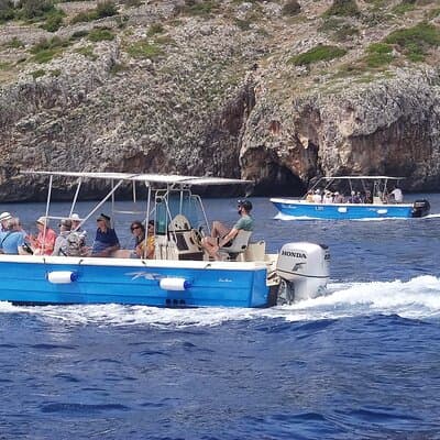 3 hours - Boat Tour to the Caves of Santa Maria di Leuca