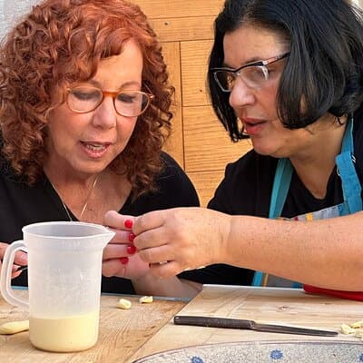Bari Walking Tour with Pasta Experience