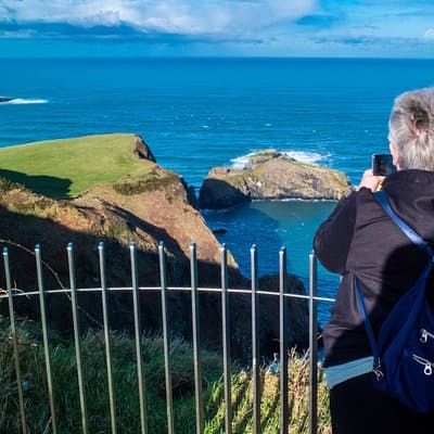 Giants Causeway and Castles from Belfast: Guided Tour