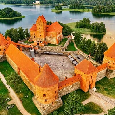 Premium Hot Air Balloon Flight Over Trakai (transfer included)