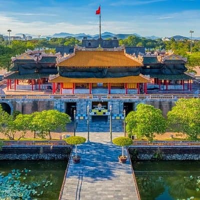 Hue Private City Tour: Citadel, Royal Tombs, Lunch & Tickets