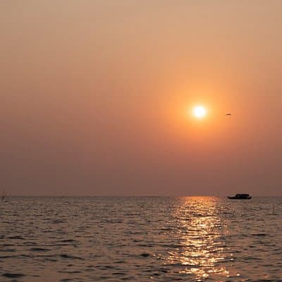 Tonle Sap Floating & Kampong Phluk Village Half-Siem Reap