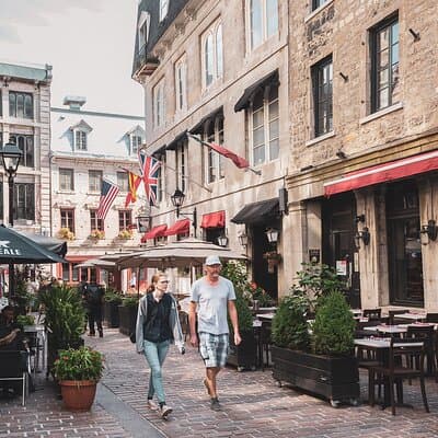 Walking tour of Old Montreal - 16/42 Tours