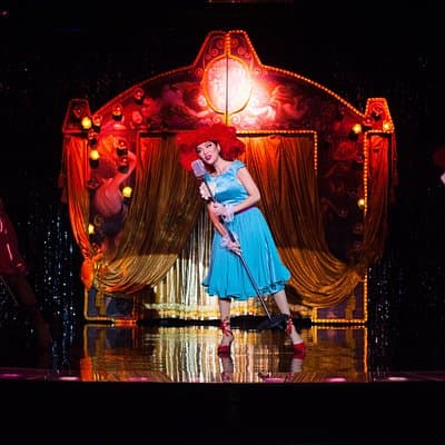 Bangkok Calypso Cabaret Show with Authentic Thai Dinner