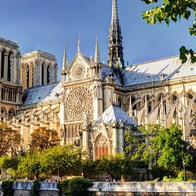 Notre-Dame Tour with Access to the Cathedral
