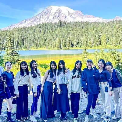 Mt. Rainier National Park Seattle 1-Day Small Group In-Depth Tour