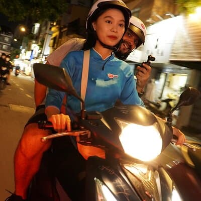 Ho Chi Minh Night Tour by Motorbikes with Female Rider | KissTour