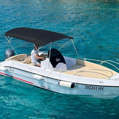 Private Boat Tour To Pakleni Islands and Red Rocks