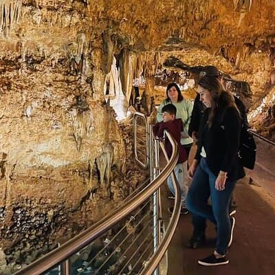 Luray Caverns and Shenandoah National Park Small Group Day Tour