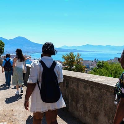 Naples Panoramic Walking Tour: From the Hills to the Center